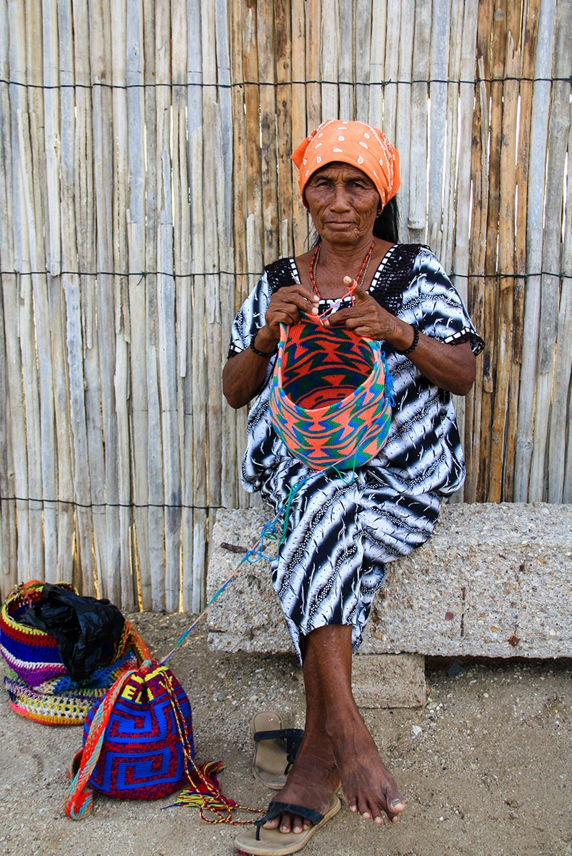La mochila wayuu como objeto de diseño: historia, técnica y cómo elegir una auténtica
