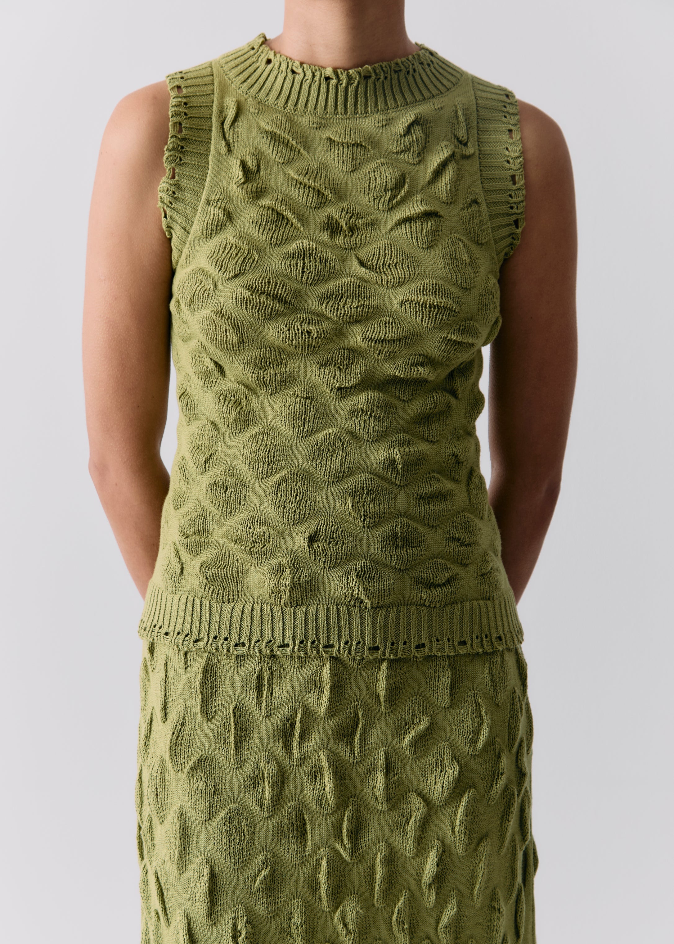 SHADES OF GREEN