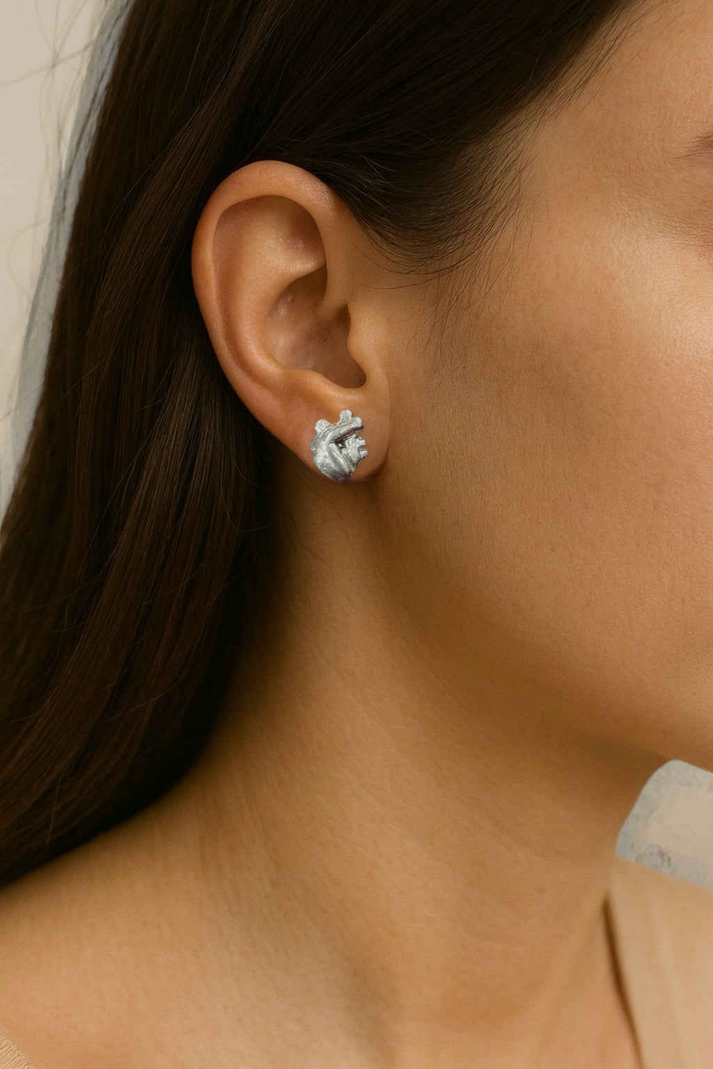 PAIR OF HEART EARRINGS