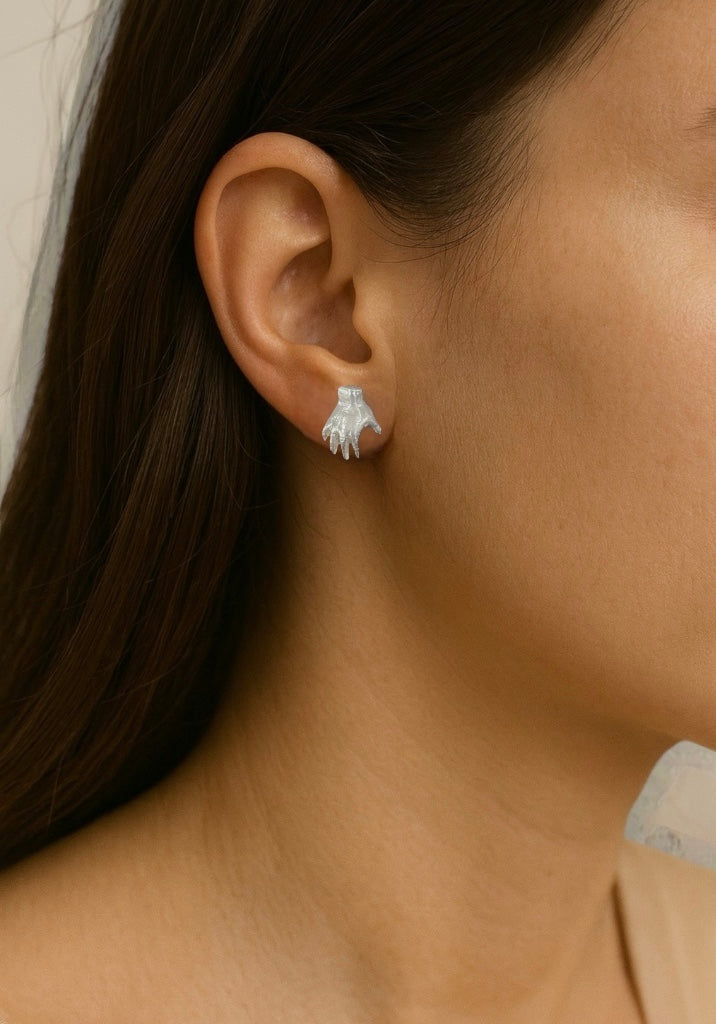 LITTLE HANDS EARRING PAIR