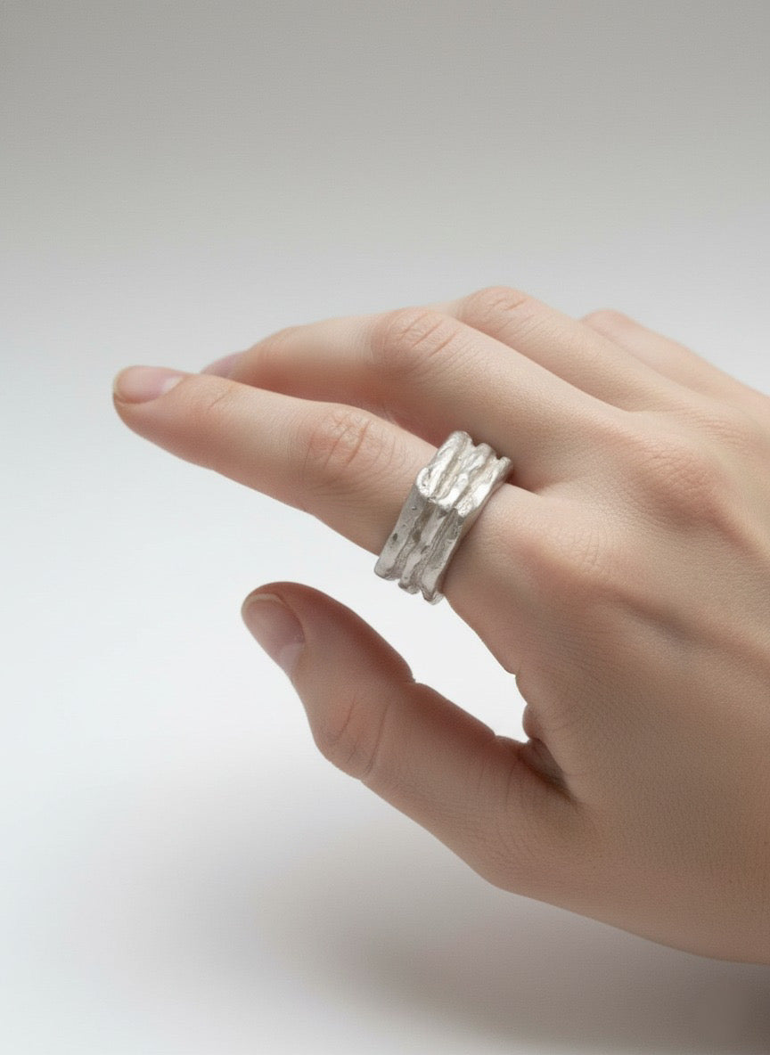 ANILLO CUADRADO LINEAS