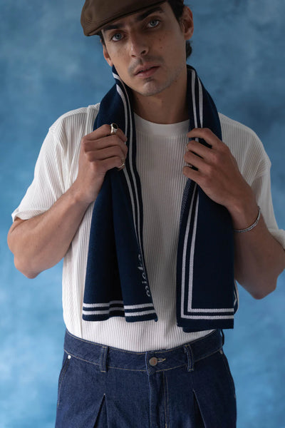 SCARVES