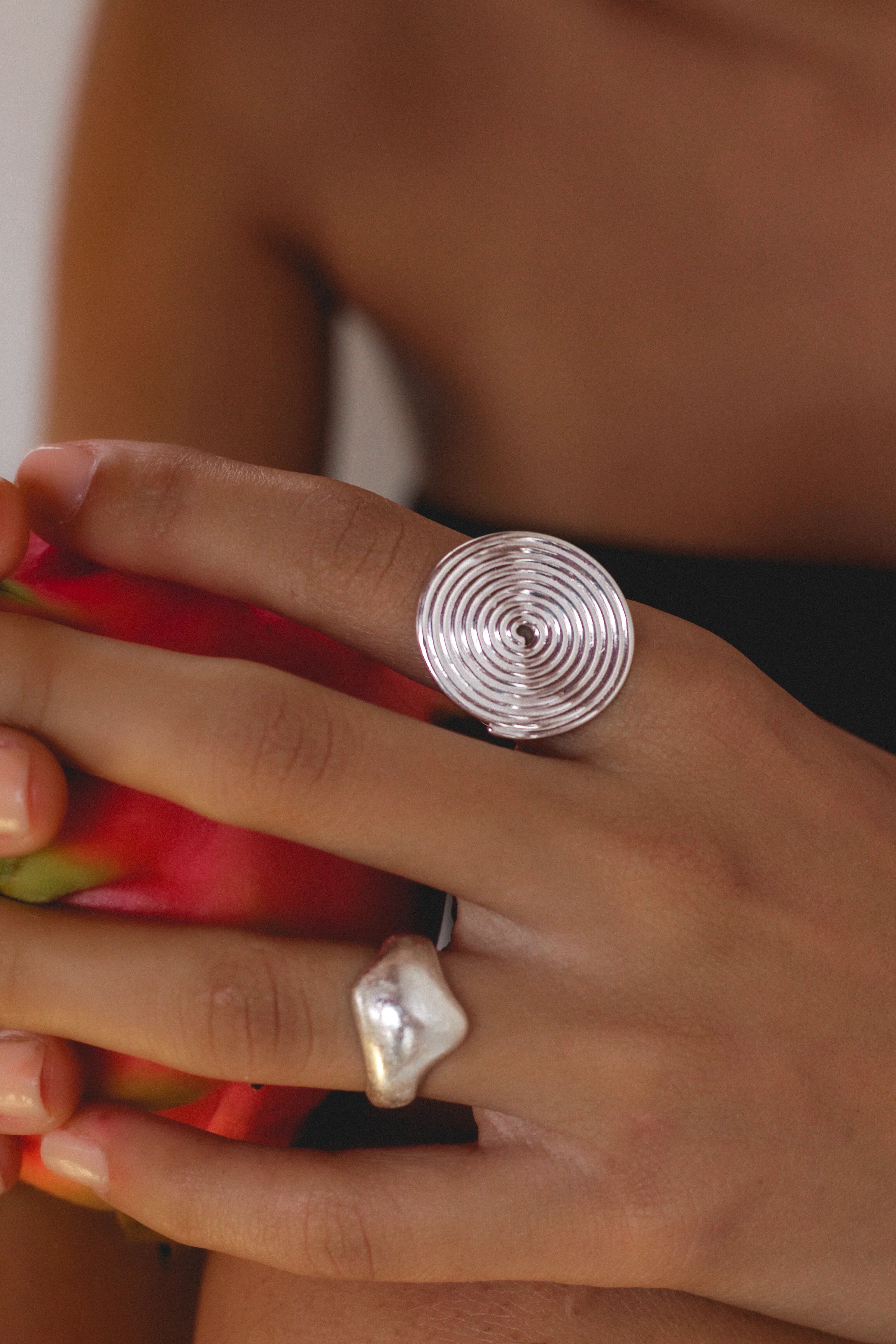 SPIRAL SILVER RING