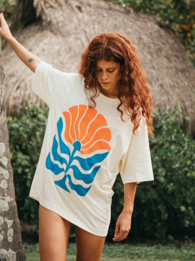 CAMISETA FLOR