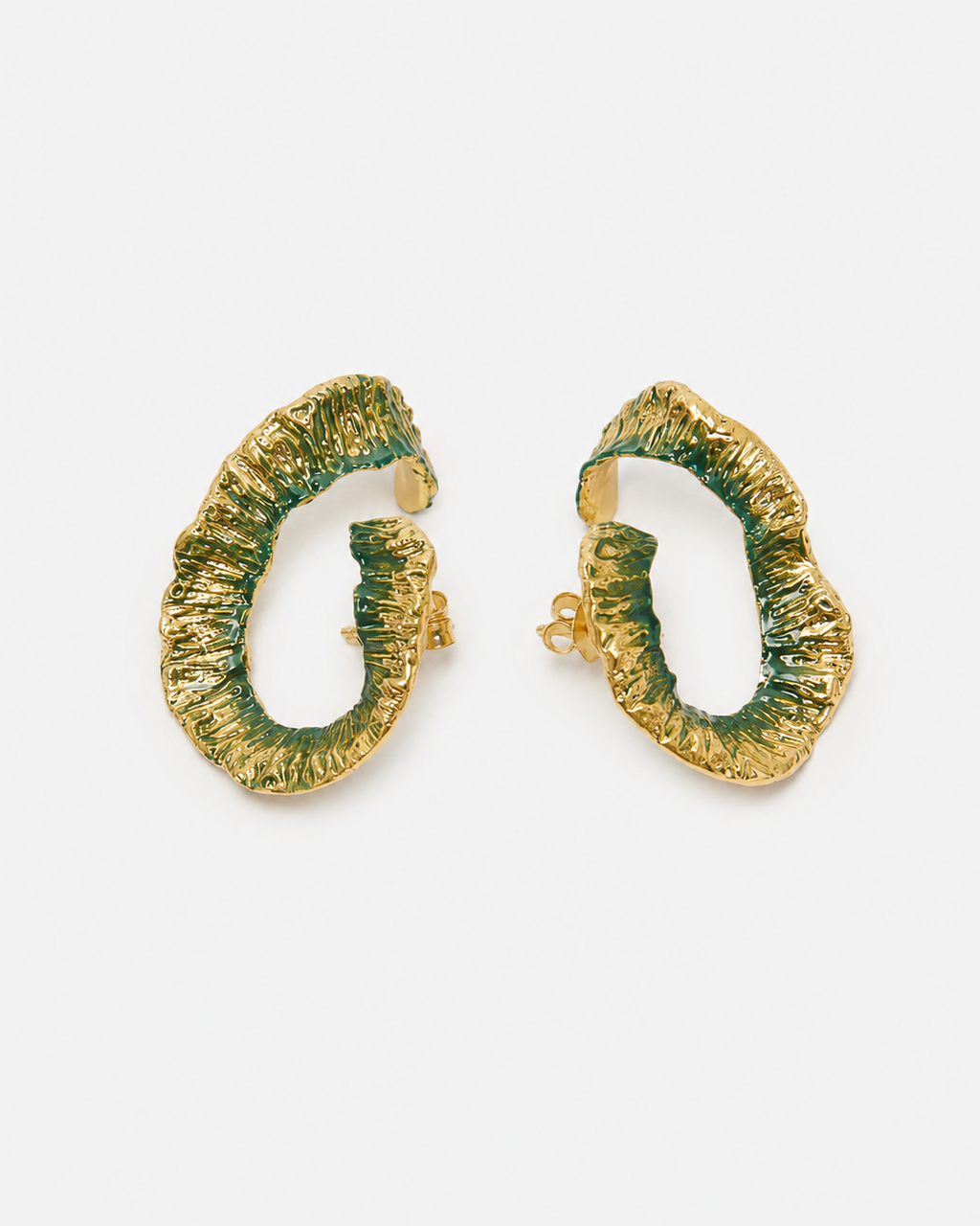 MOUNTAIN TRIP HOOP EARRINGS