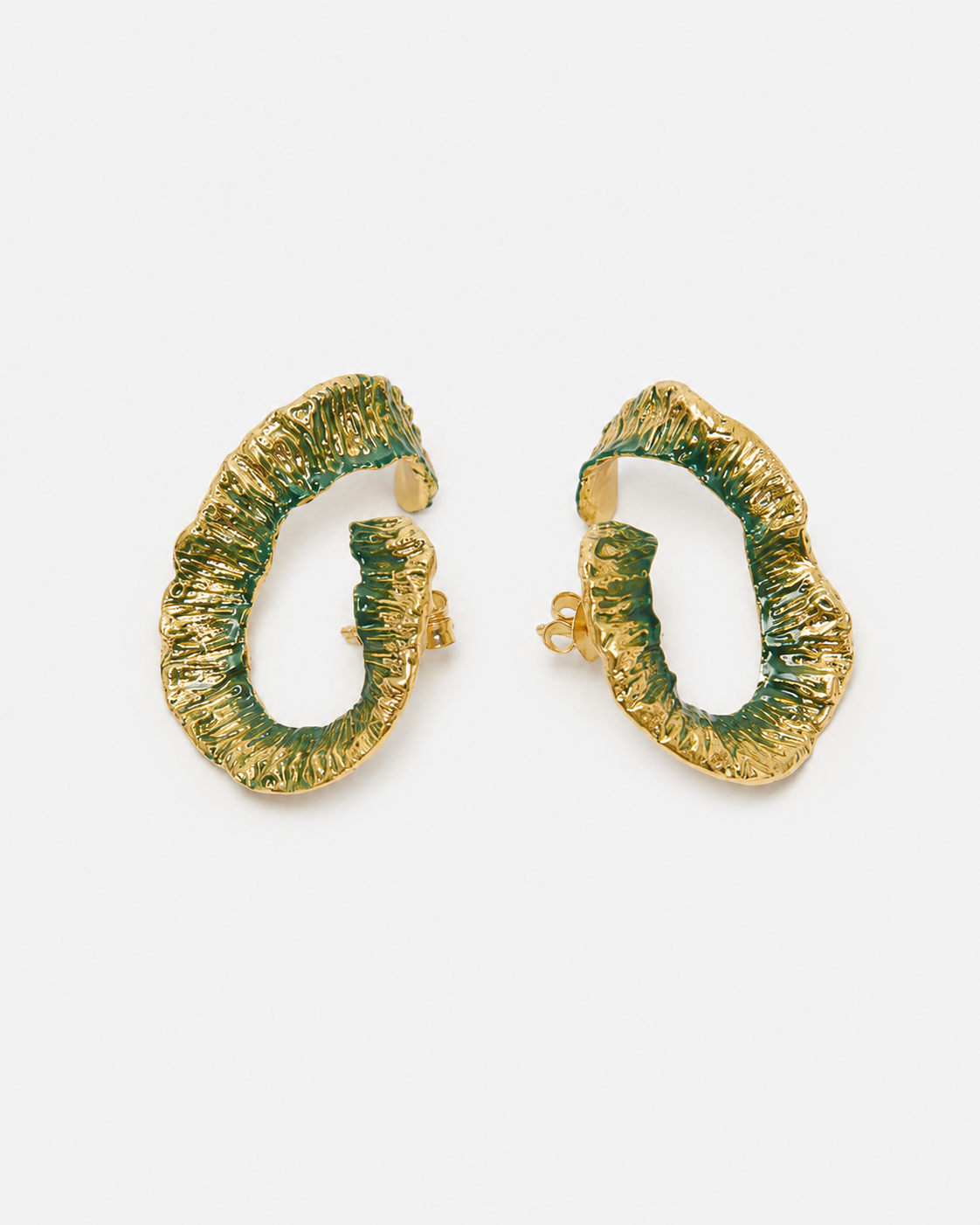 MOUNTAIN TRIP HOOP EARRINGS