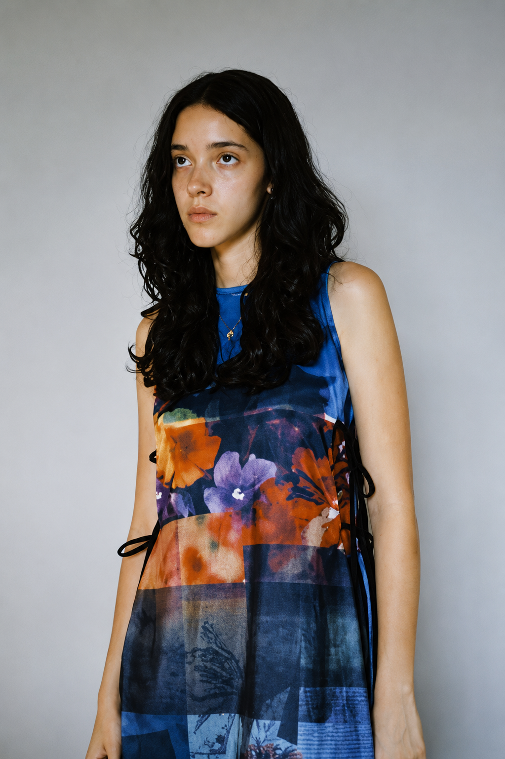 VESTIDO ANECDOTARIO