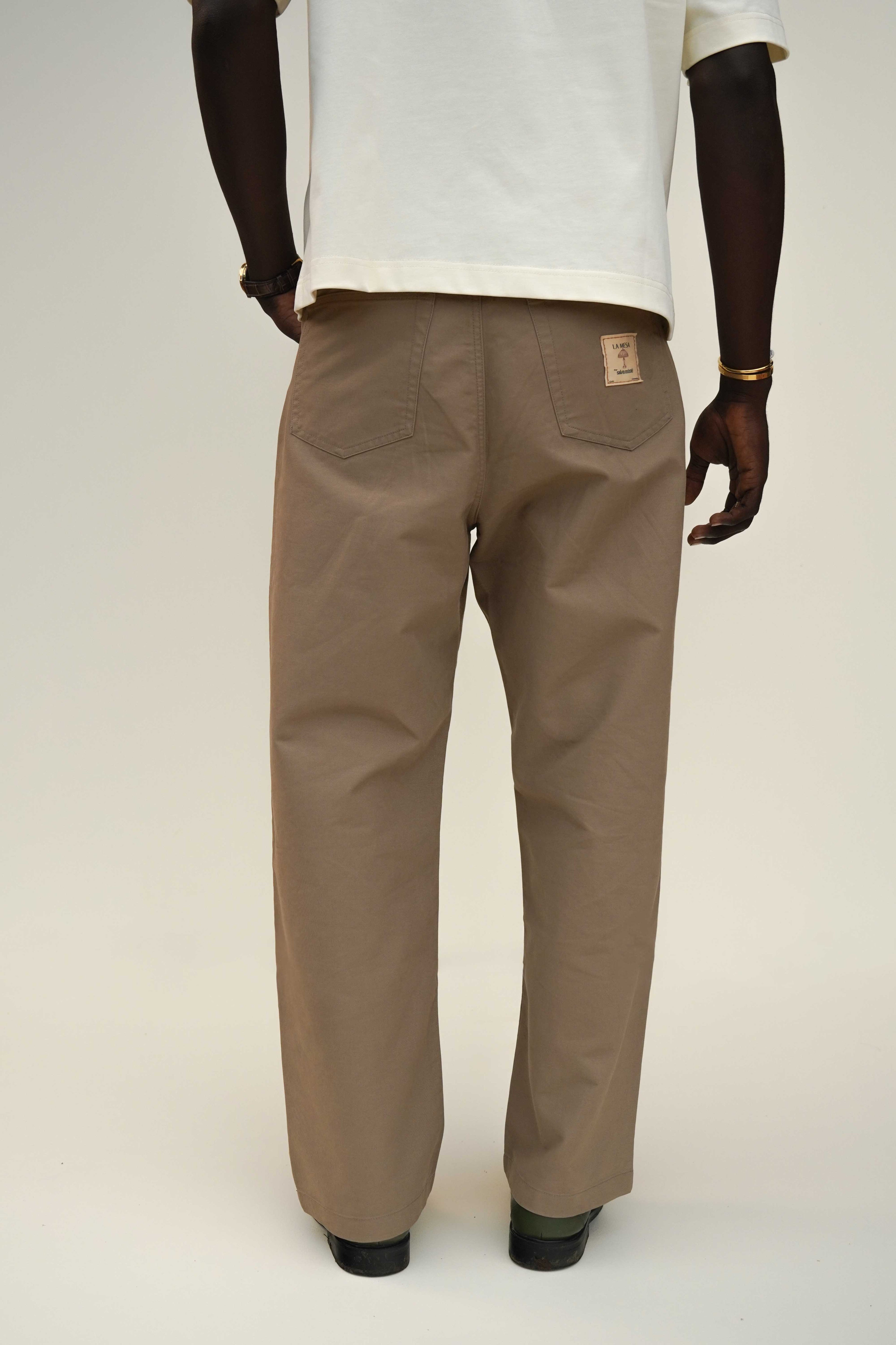 Pantalón caqui La Mesa