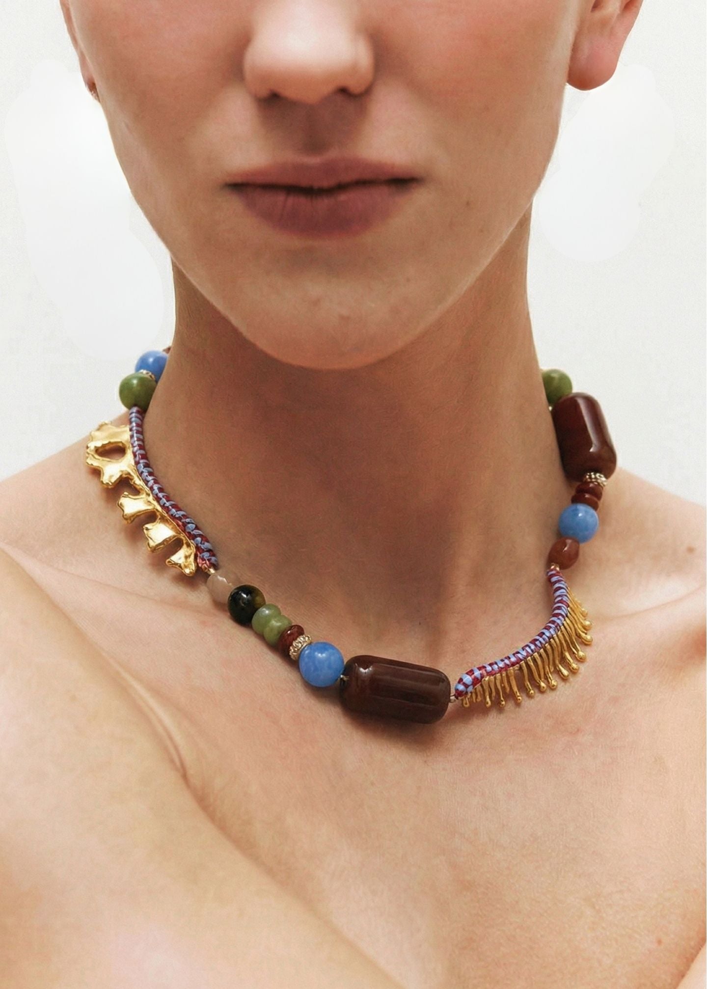Collar Closed Eyes Burgundy