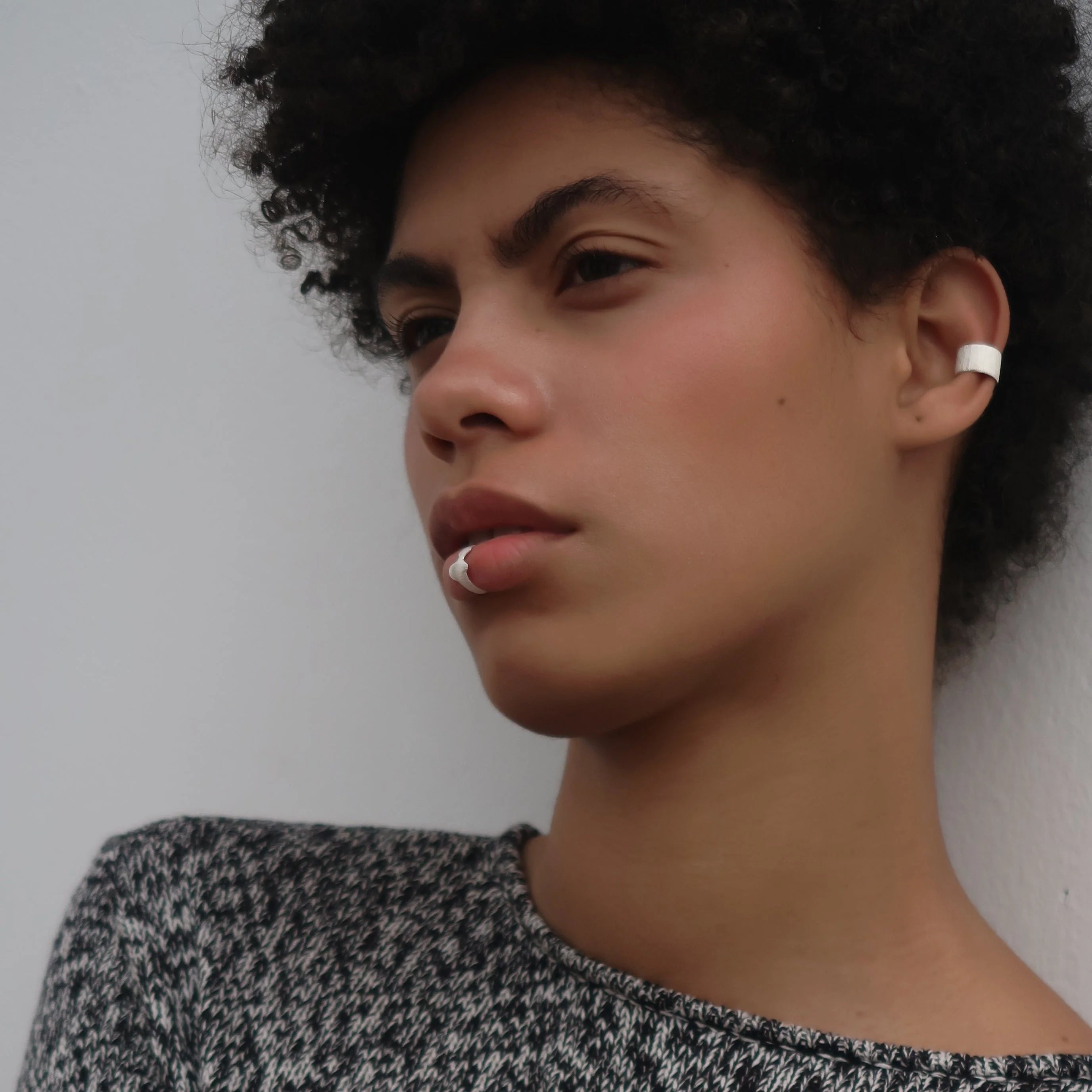 ORGANIC EAR CUFF SILVER