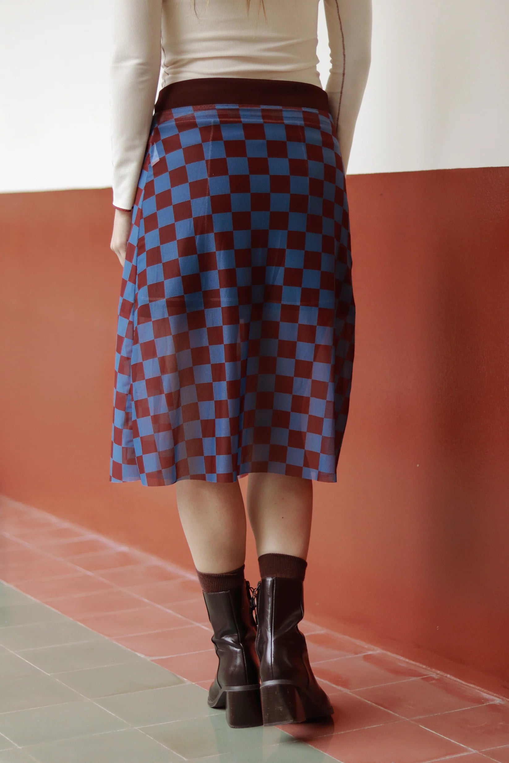 FALDA TENUIT
