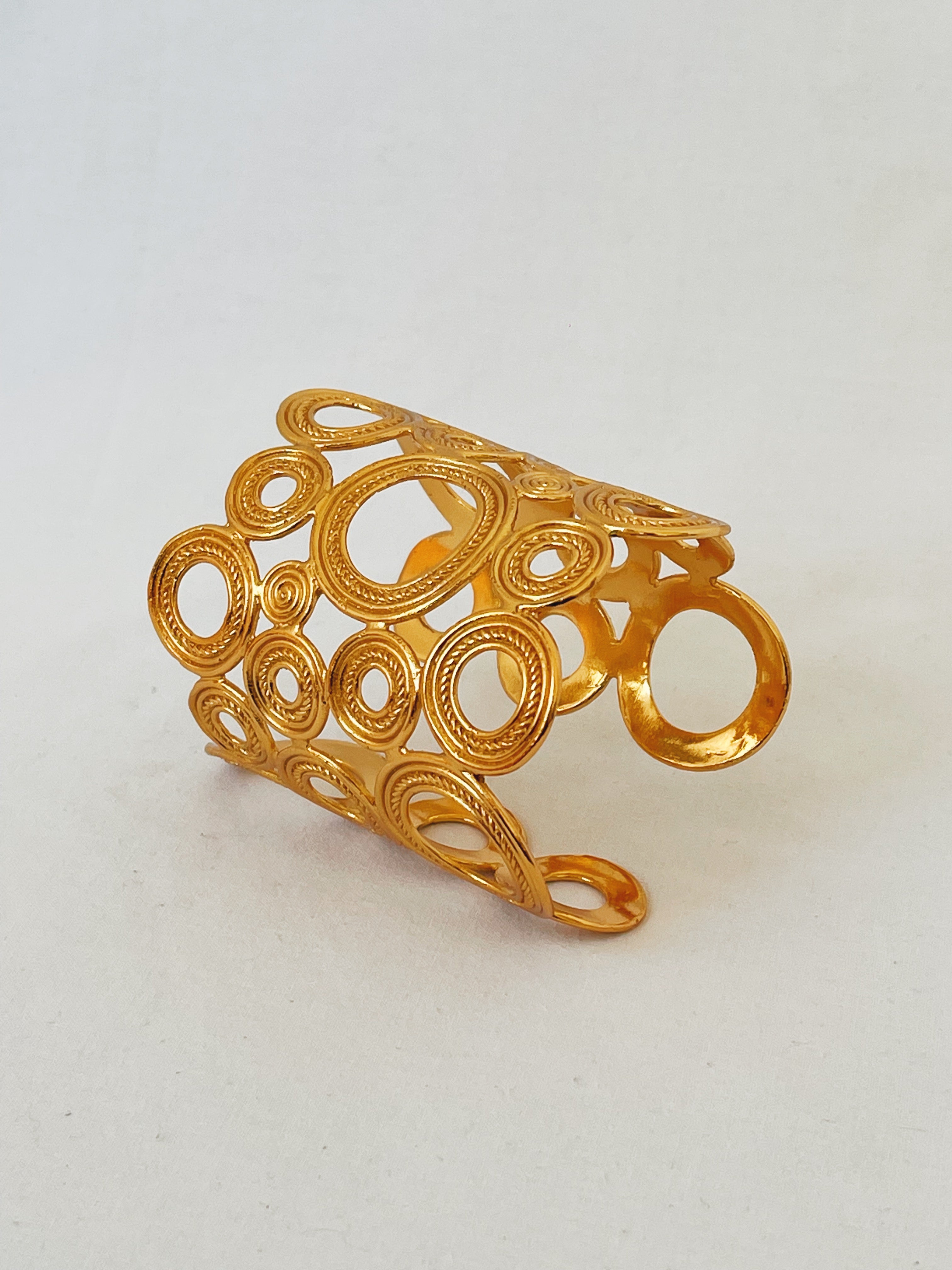 BRAZALETE BURBUJA HILO TORCIDO