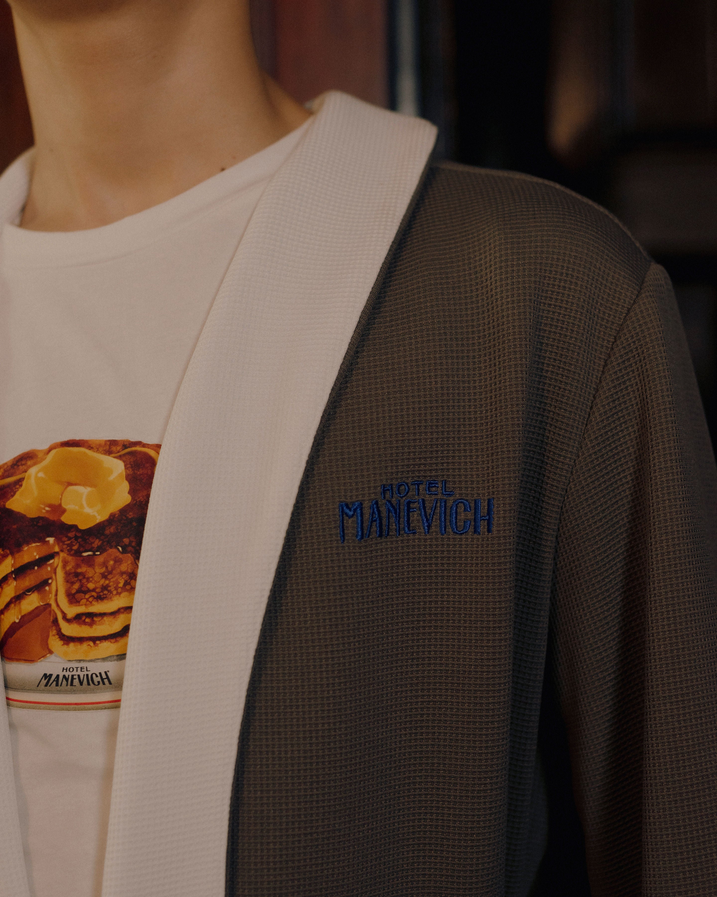 “THE PANCAKES” T-SHIRT