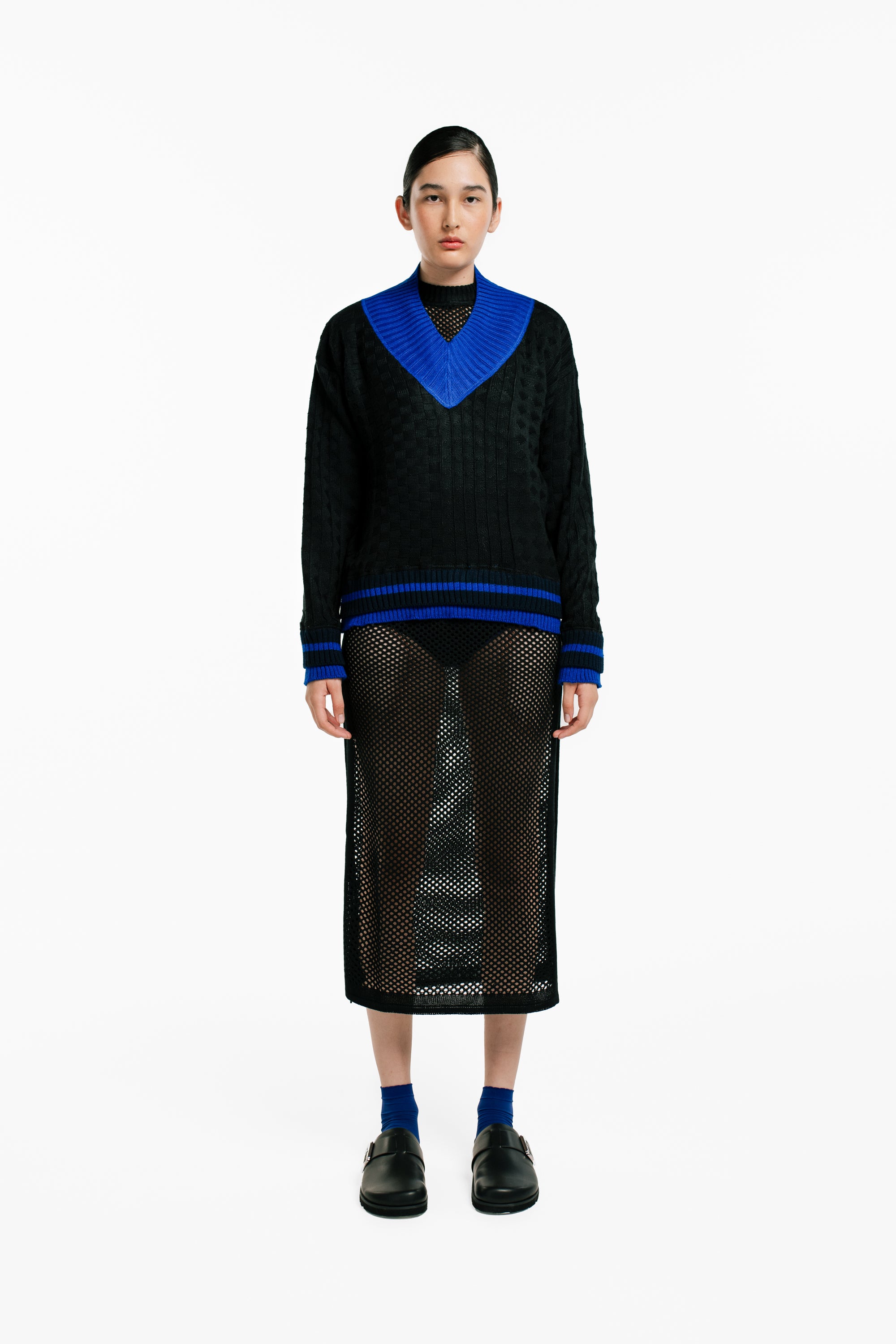 SWEATER ARCHIVO NEGRO
