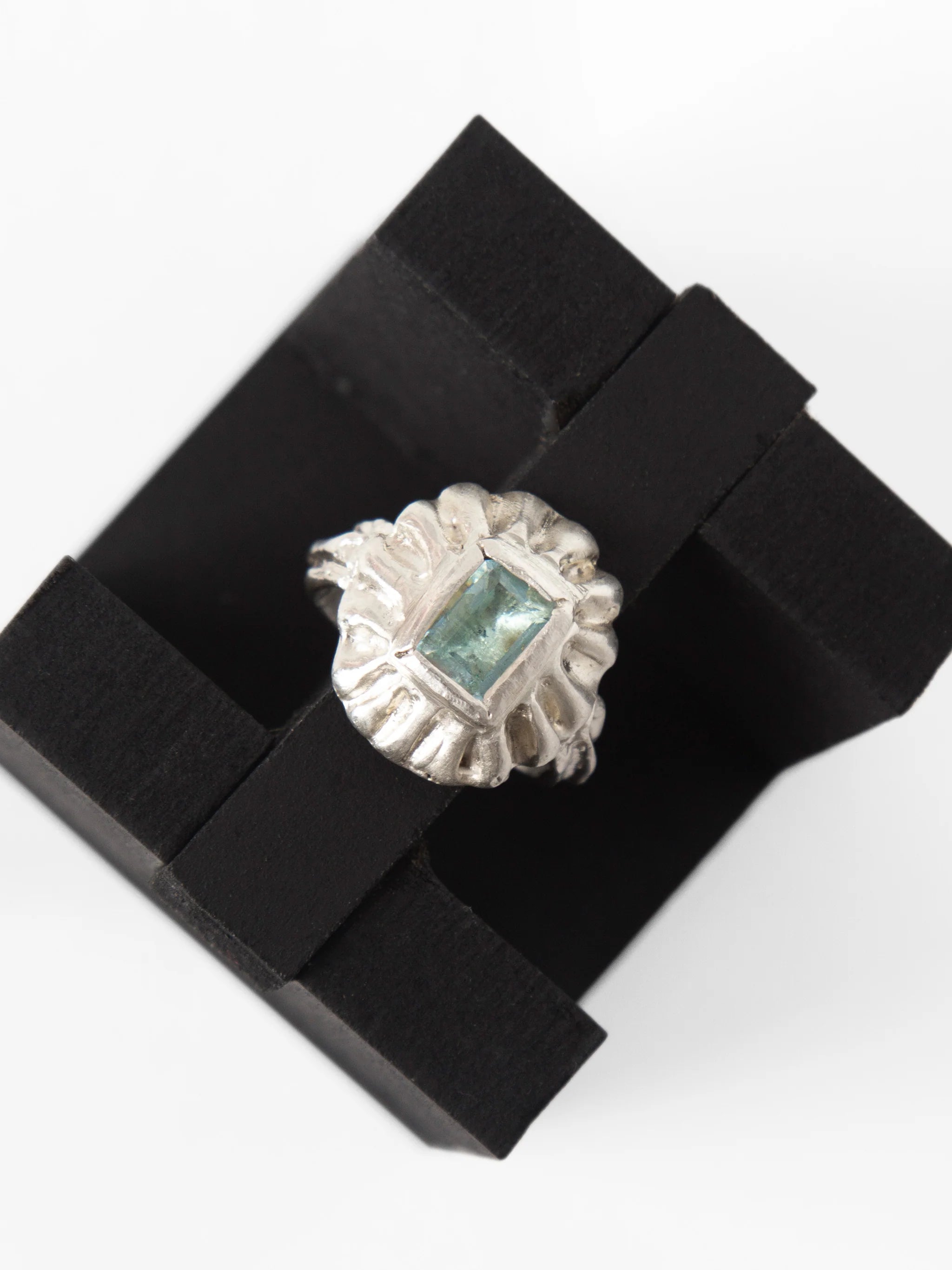 ROCOCO TOPAZ RING