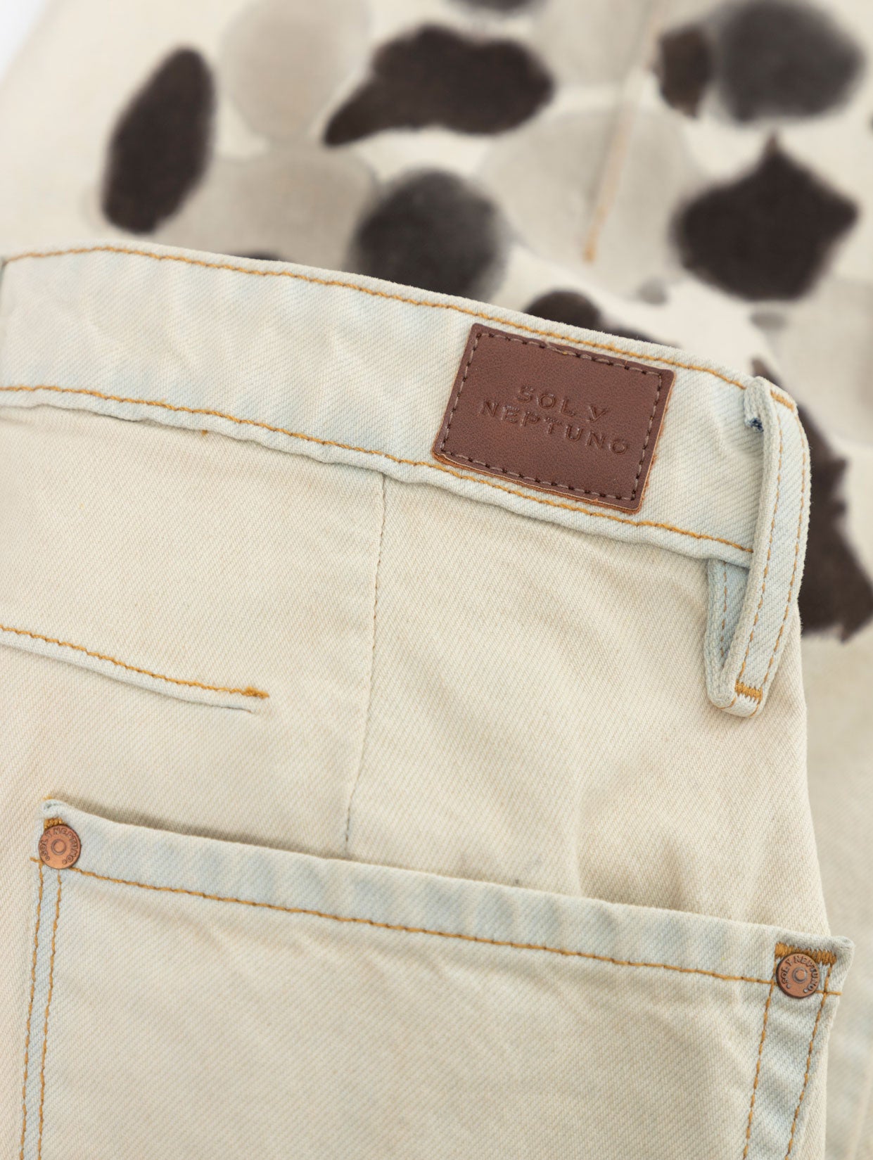 JEANS ARCANA