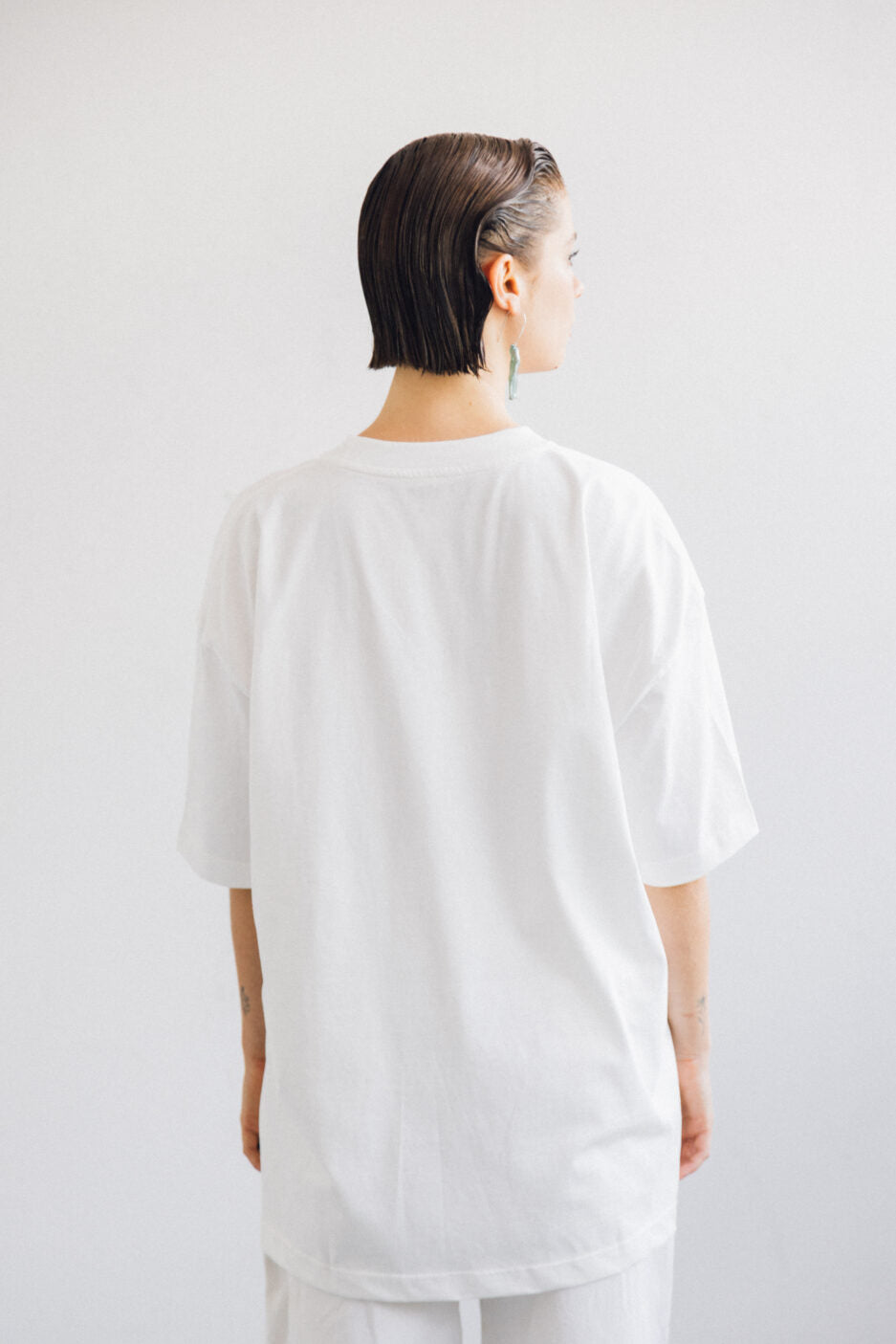 CAMISETA OVERSIZE FLOR MARIPOSA