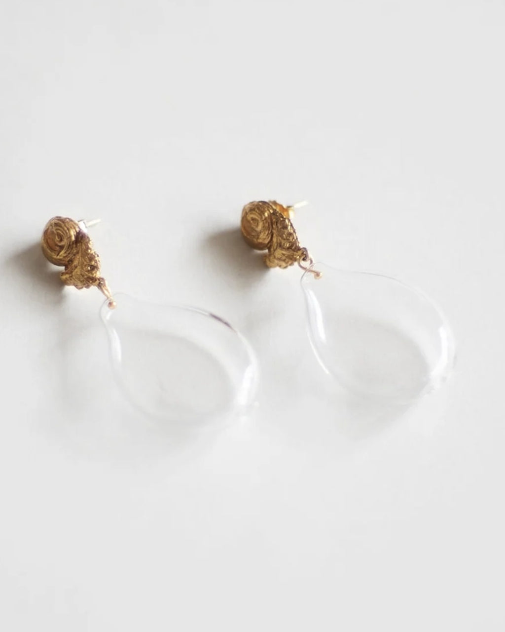 CLASSIC DROP EARRINGS