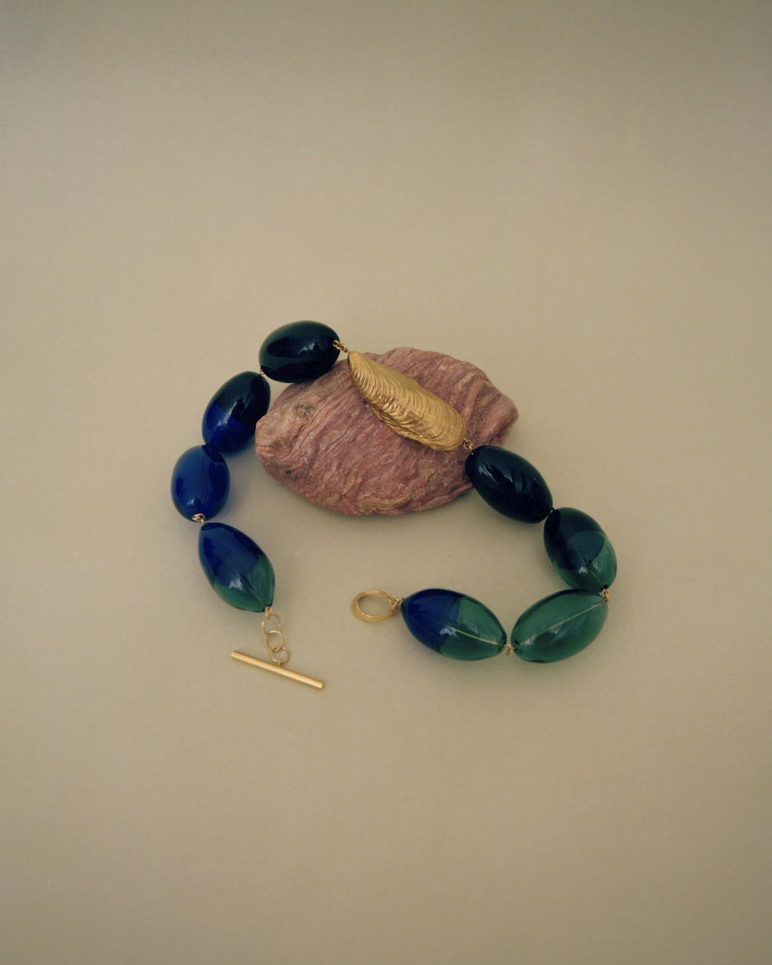 SEXTANT NECKLACE
