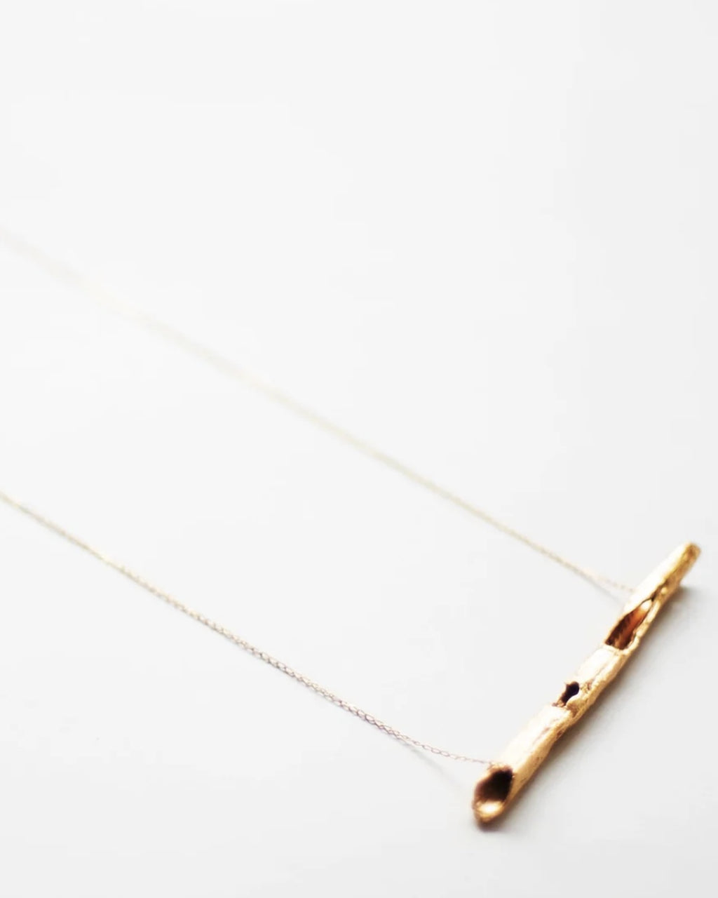 STICK NECKLACE