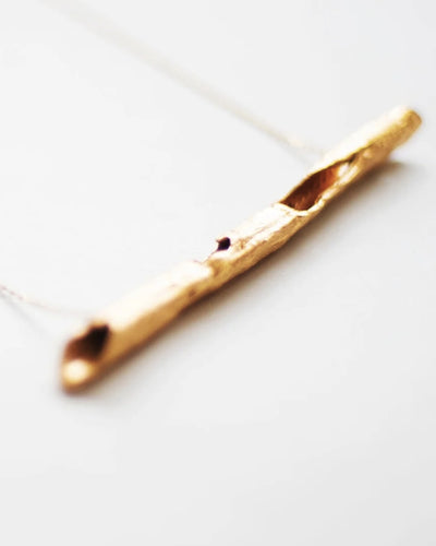 STICK NECKLACE
