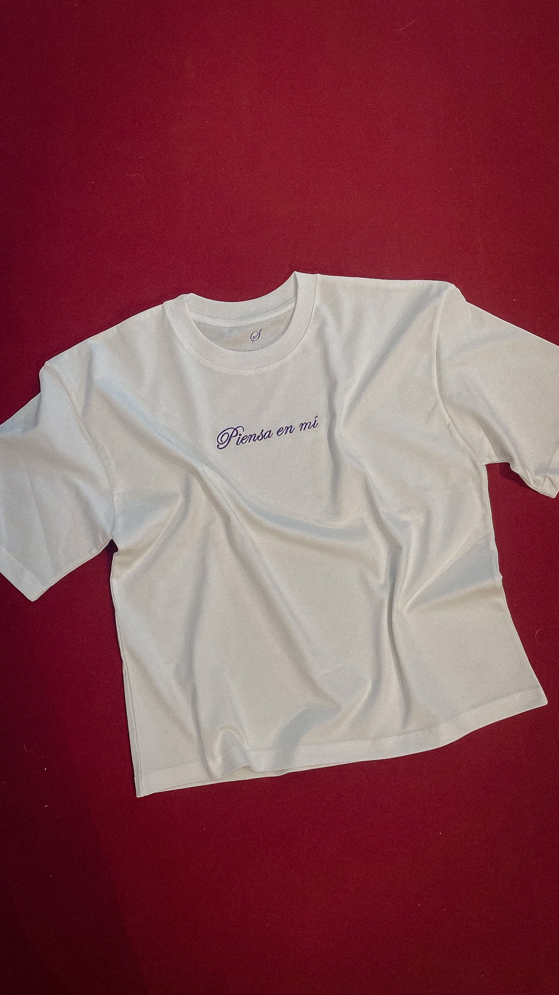 CAMISETA PIENSA EN MÍ
