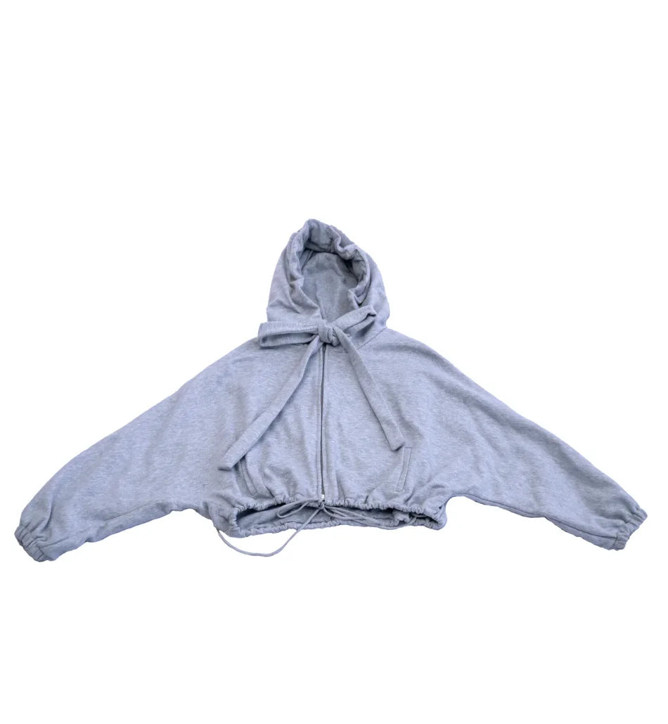 Hoodie teatral y deportivo &nbsp;de algodón, con un diseño flexible que permite que se adapte la talla.
PAISAJE LATINO