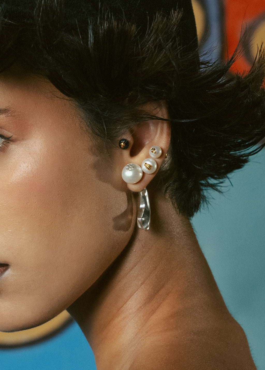 ARETES PERLA MINI PETAL CURVE