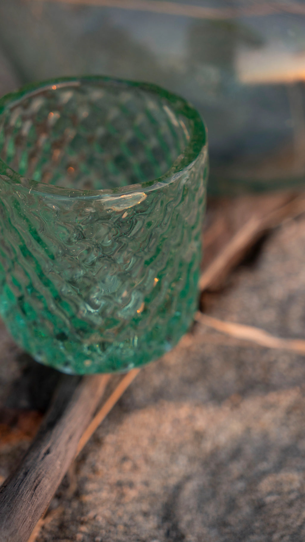 vaso hecho a mano 100% con vidrio reciclable.
PAISAJE LATINO