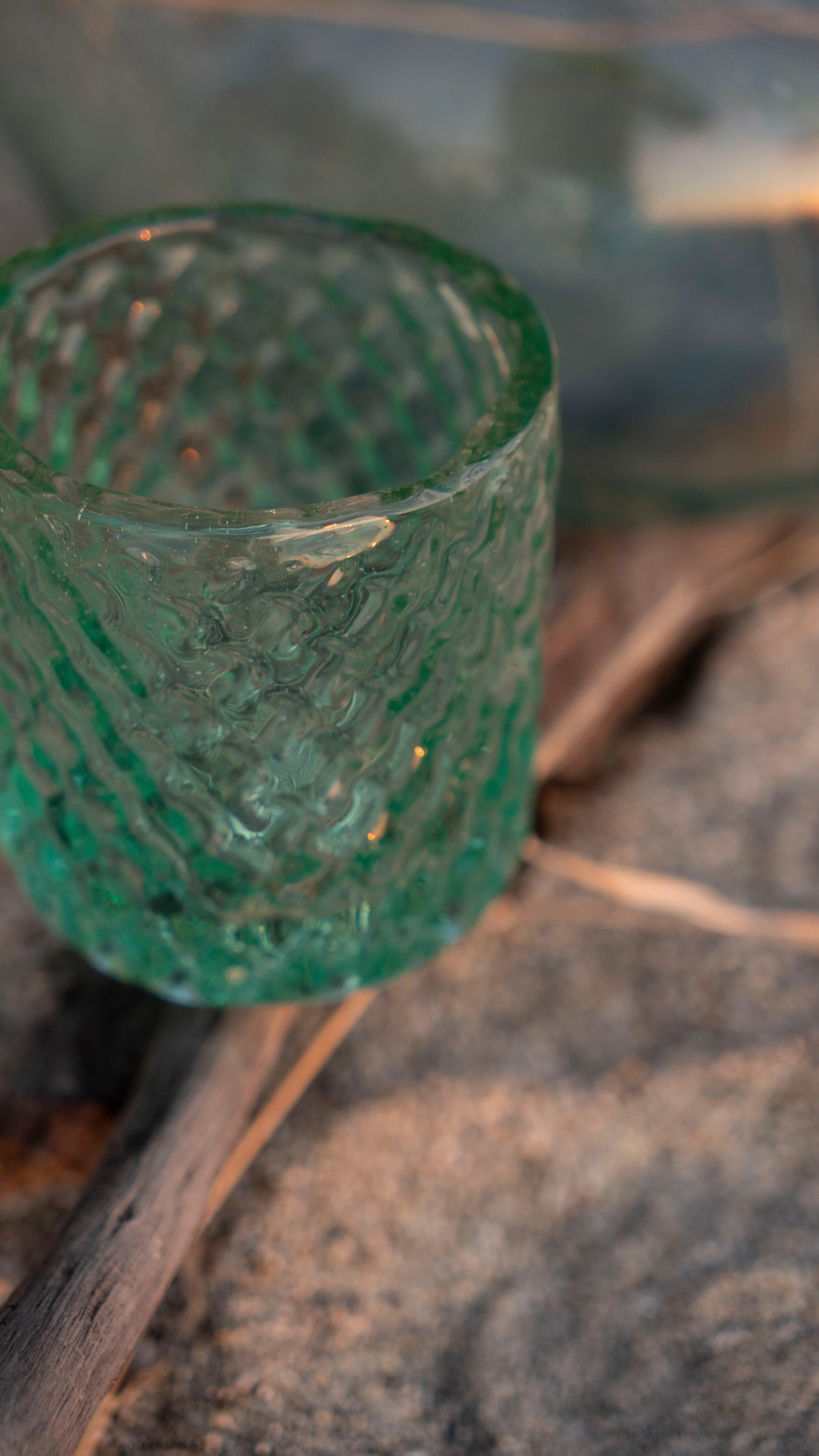 vaso hecho a mano 100% con vidrio reciclable.
PAISAJE LATINO