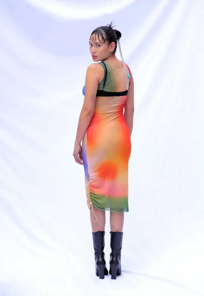 vestido cambiante, de mesh subliminal.
se puede usar de ambas cara.
PAISAJE LATINO